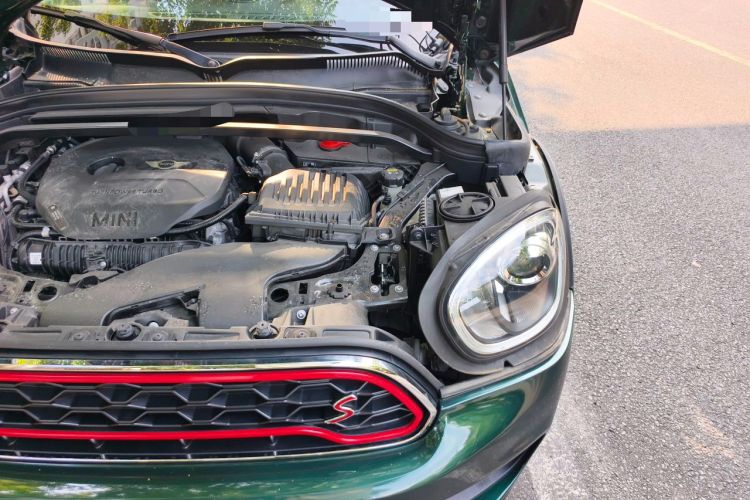 Used MINI Countryman 2017 2.0T COOPER S ALL4 Engine Bay Left