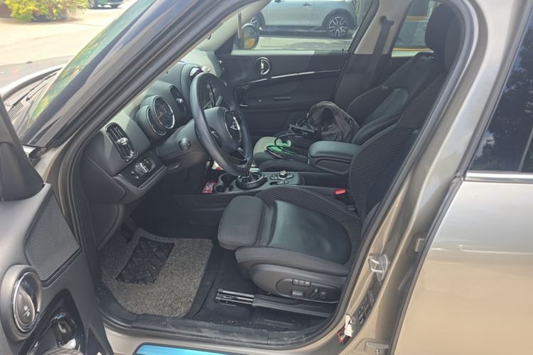 Used MINI Countryman 2017 1.5T COOPER ALL4 Explorer Left Front Seat