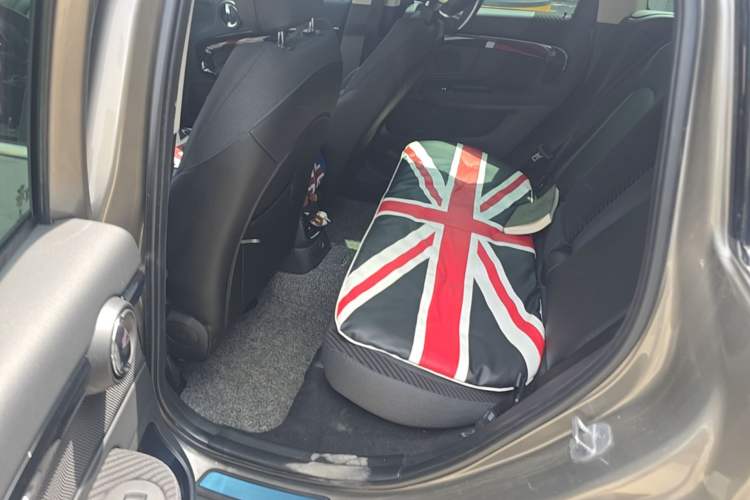 Used MINI Countryman 2017 1.5T COOPER ALL4 Explorer Left Rear Seat