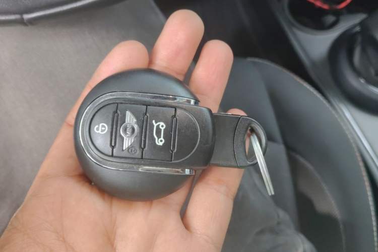 Used MINI Countryman 2017 1.5T COOPER Explorer Vehicle Key