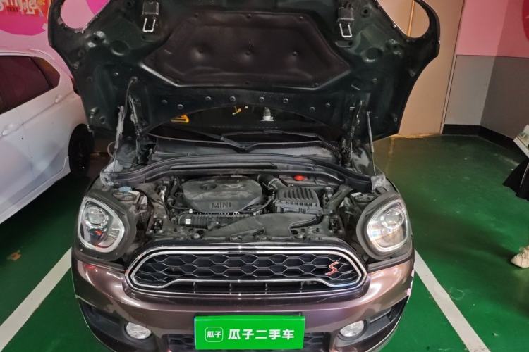 Used MINI Countryman 2017 2.0T COOPER S ALL4 Traveler Engine Bay