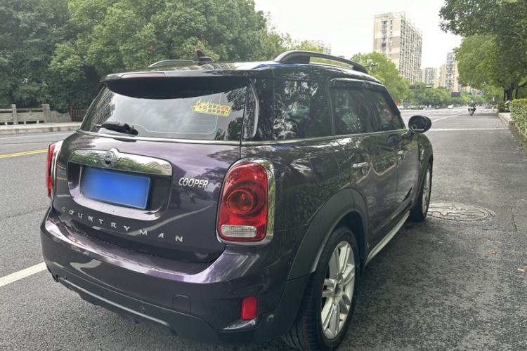Used MINI Countryman 2017 1.5T COOPER ALL4 Traveler Exterior 4