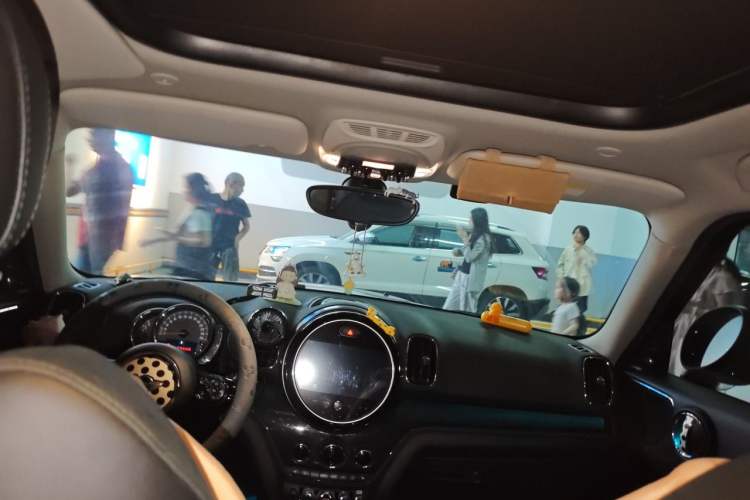 Used MINI Countryman 2017 2.0T COOPER S ALL4 Traveler Headliner