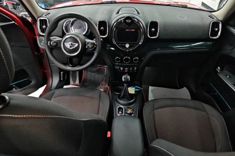 Used MINI Countryman 2017 1.5T COOPER Explorer Center Console