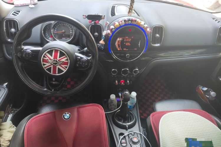 Used MINI Countryman 2017 2.0T COOPER S ALL4 Traveler Center Console