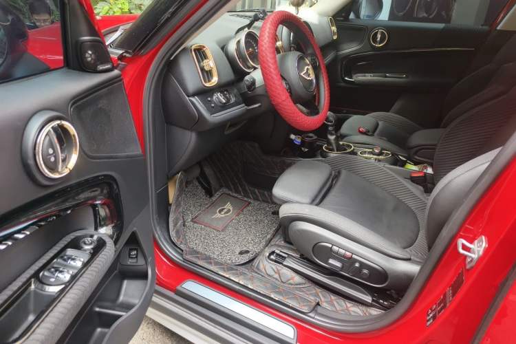 Used MINI Countryman 2017 1.5T COOPER ALL4 Driver Seat