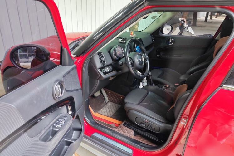 Used MINI Countryman 2017 1.5T COOPER ALL4 Driver Seat