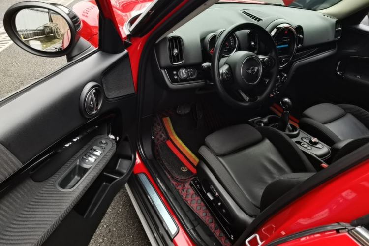 Used MINI Countryman 2017 1.5T COOPER ALL4 Driver Seat