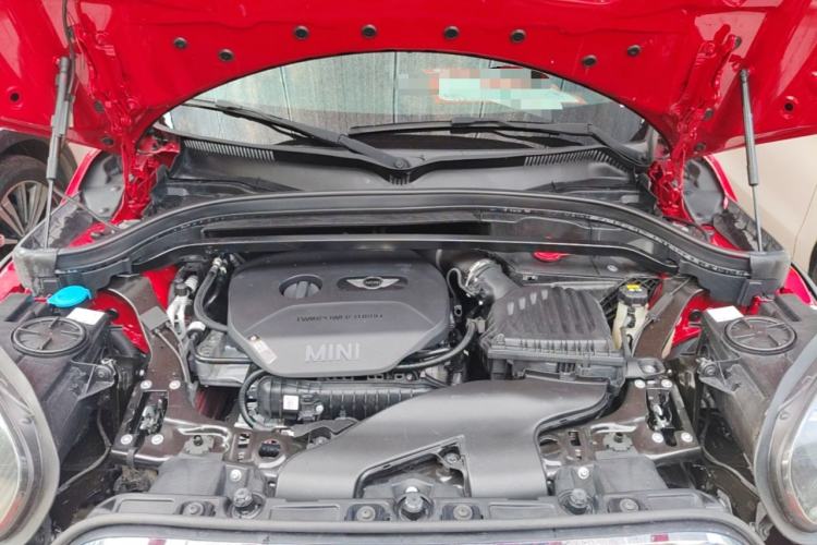 Used MINI Countryman 2017 1.5T COOPER ALL4 Engine Bay