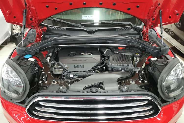 Used MINI Countryman 2017 1.5T COOPER Engine Bay