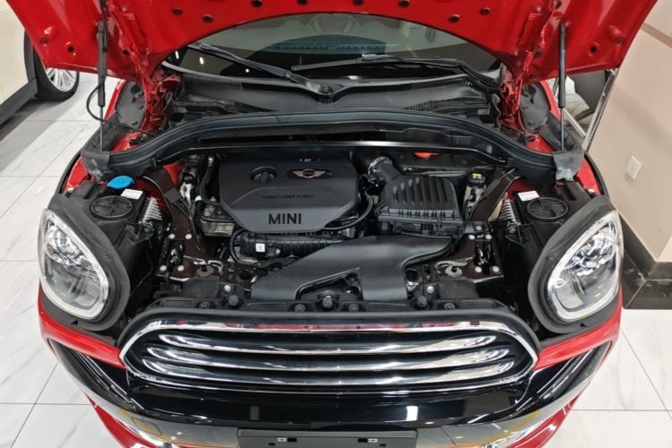 Used MINI Countryman 2017 1.5T COOPER Explorer Engine Bay