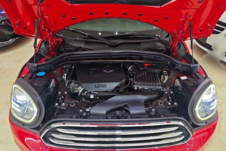 Used MINI Countryman 2017 1.5T COOPER ALL4 Engine Bay