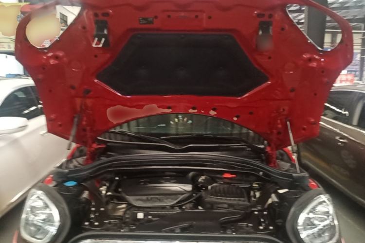 Used MINI Countryman 2017 1.5T COOPER ALL4 Engine Bay