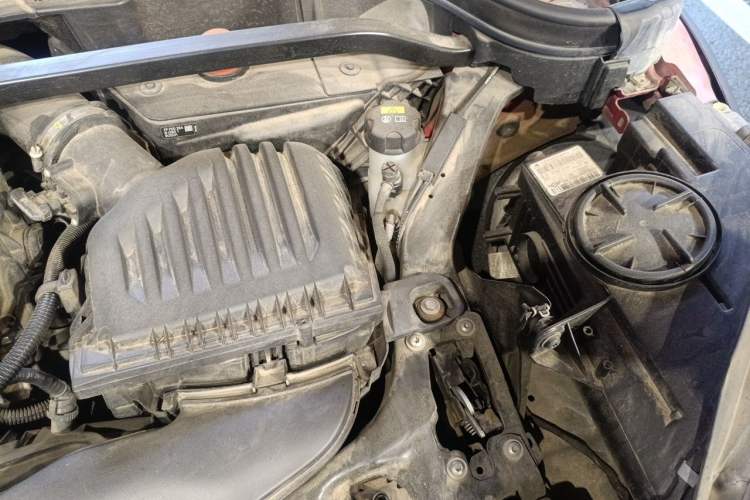 Used MINI Countryman 2017 1.5T COOPER ALL4 Engine Bay Left