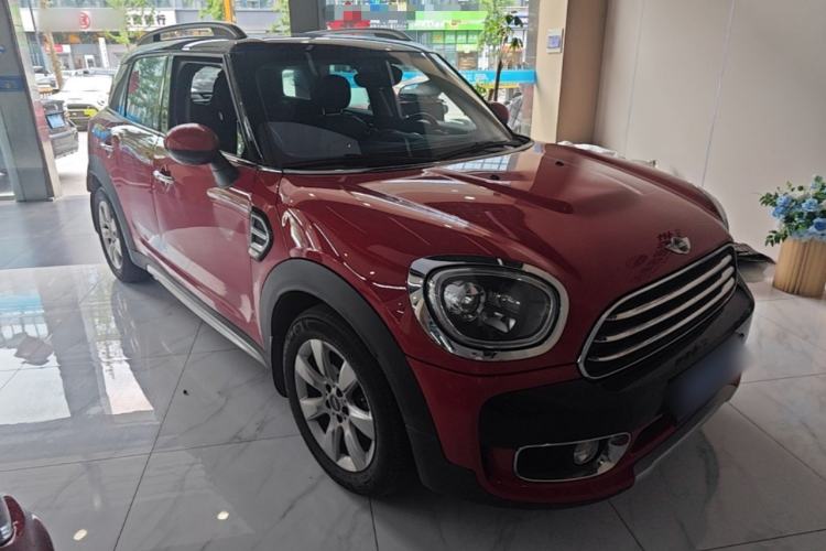 Used MINI Countryman 2017 1.5T COOPER Explorer Front Right 45 Deg