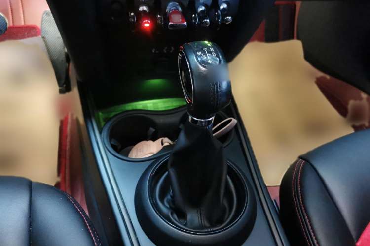Used MINI Countryman 2017 1.5T COOPER Gear Lever