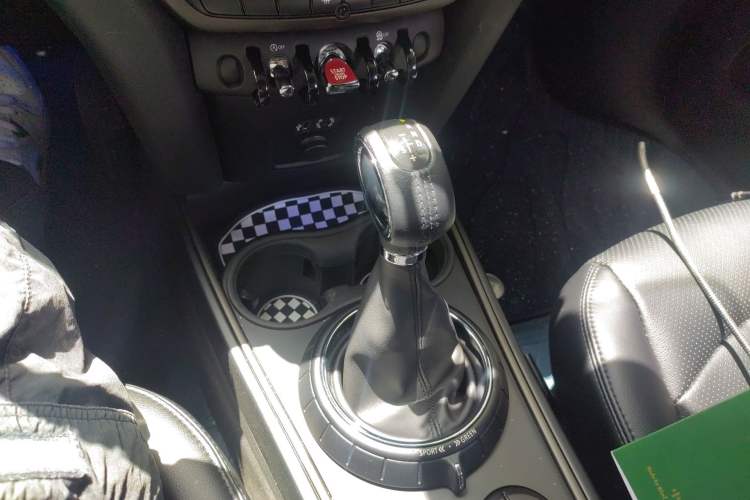 Used MINI Countryman 2017 1.5T COOPER Gear Lever