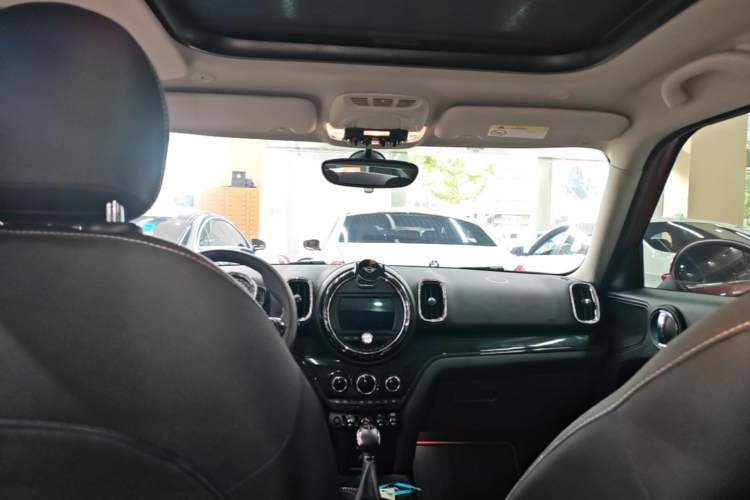 Used MINI Countryman 2017 1.5T COOPER Explorer Headliner