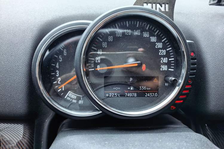 Used MINI Countryman 2017 1.5T COOPER ALL4 Instrument Cluster