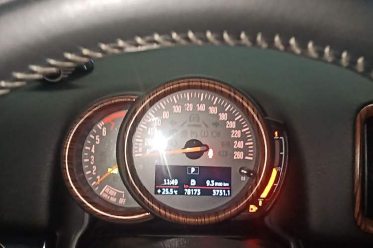 Used MINI Countryman 2017 1.5T COOPER ALL4 Instrument Cluster