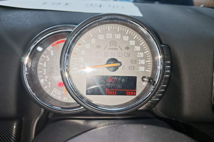 Used MINI Countryman 2017 2.0T COOPER S ALL4 Traveler Instrument Cluster