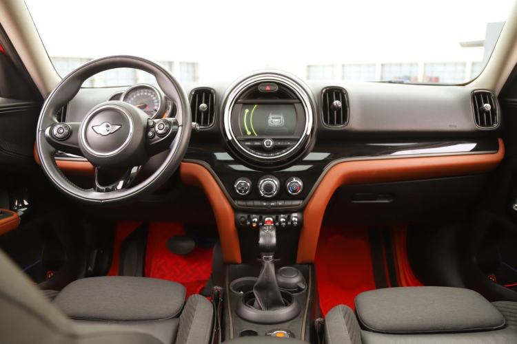 Used MINI Countryman 2017 1.5T COOPER ALL4 Interior 2