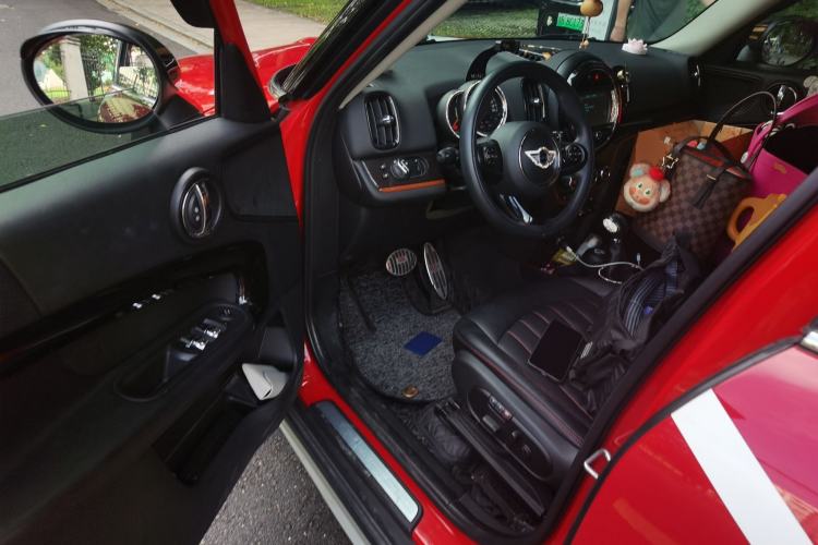 Used MINI Countryman 2017 1.5T COOPER Explorer Interior 3