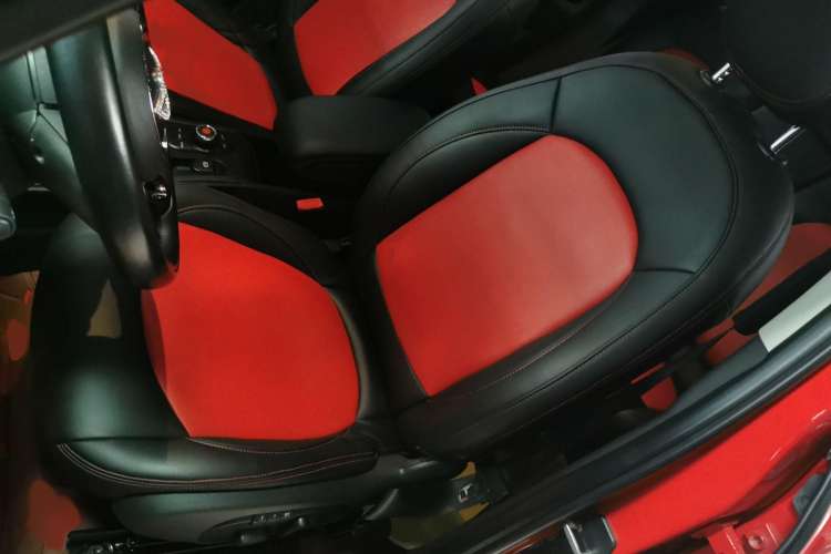 Used MINI Countryman 2017 1.5T COOPER Left Front Seat