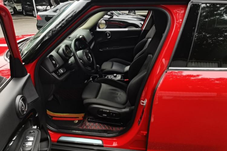 Used MINI Countryman 2017 1.5T COOPER ALL4 Left Front Seat