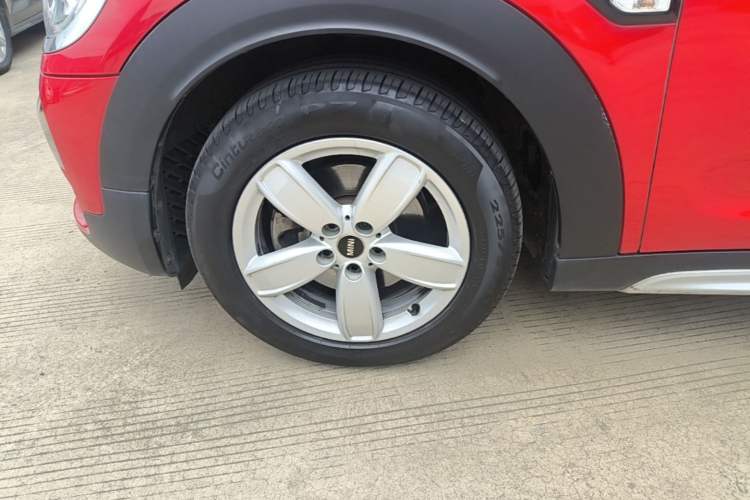 Used MINI Countryman 2017 1.5T COOPER Explorer Left Front Wheel Hub