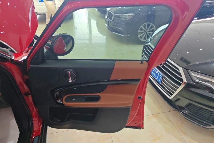 Used MINI Countryman 2017 1.5T COOPER ALL4 Right Front Door Interior