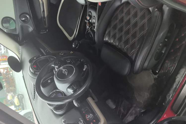 Used MINI Countryman 2017 1.5T COOPER ALL4 Traveler Right Front Seat