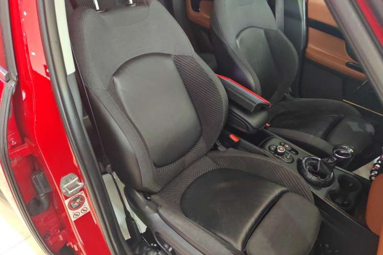 Used MINI Countryman 2017 1.5T COOPER ALL4 Right Front Seat