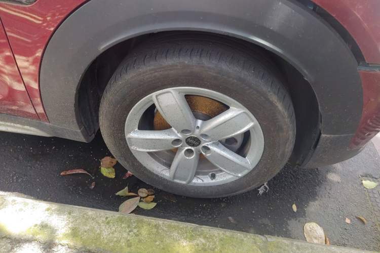 Used MINI Countryman 2017 1.5T COOPER Right Front Wheel Hub
