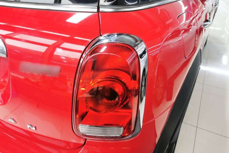 Used MINI Countryman 2017 1.5T COOPER Right Rear Taillight