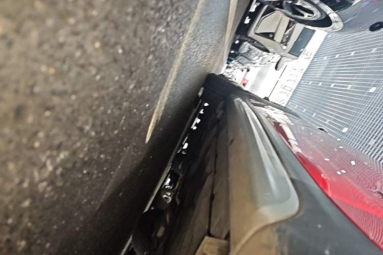 Used MINI Countryman 2017 2.0T COOPER S ALL4 Traveler Right Side Sill