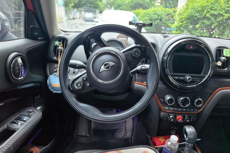 Used MINI Countryman 2017 1.5T COOPER ALL4 Steering Wheel