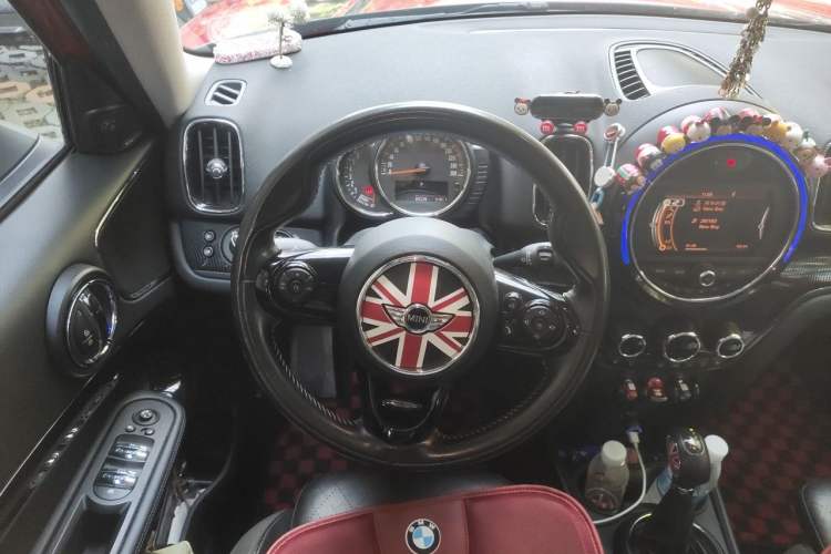Used MINI Countryman 2017 2.0T COOPER S ALL4 Traveler Steering Wheel