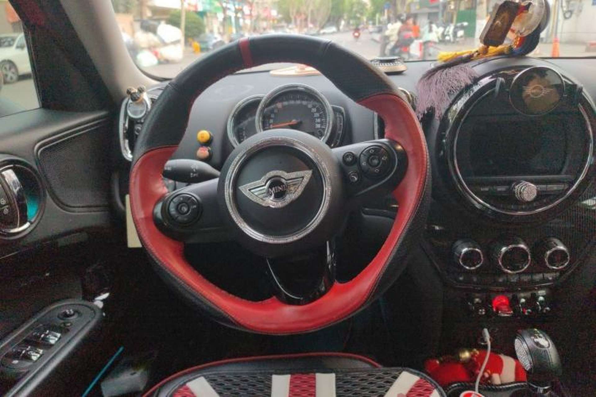 Used MINI Countryman 2017 1.5T COOPER Explorer Steering Wheel