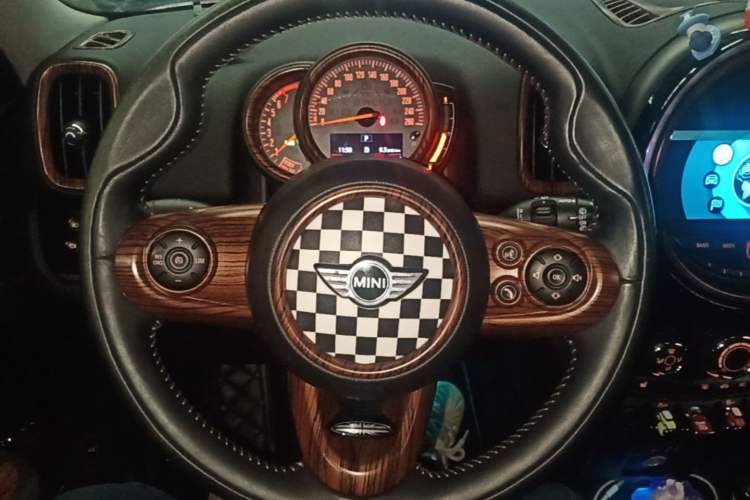 Used MINI Countryman 2017 1.5T COOPER ALL4 Steering Wheel