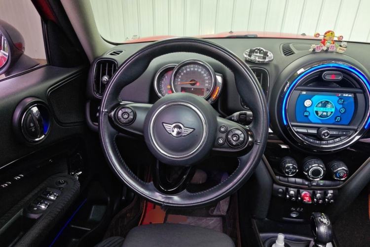 Used MINI Countryman 2017 1.5T COOPER ALL4 Steering Wheel