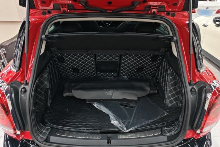 Used MINI Countryman 2017 1.5T COOPER Explorer Trunk