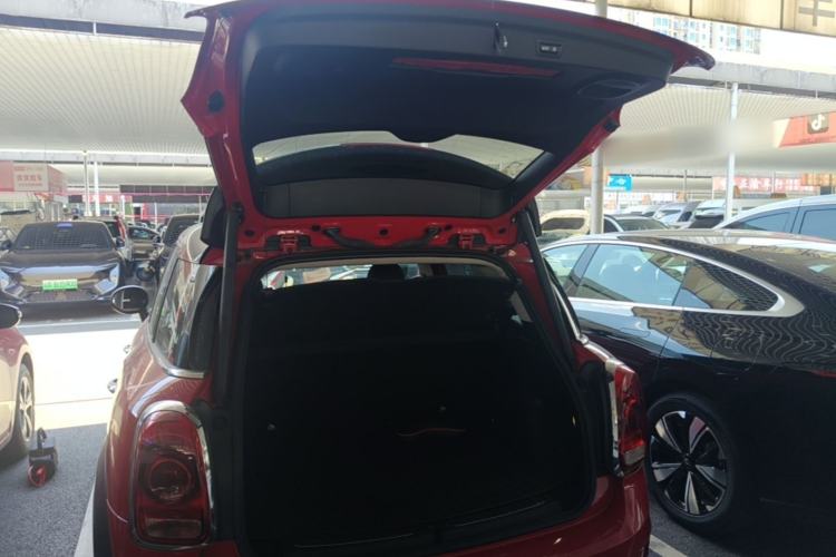 Used MINI Countryman 2017 2.0T COOPER S ALL4 Traveler Trunk