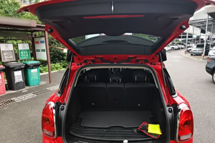 Used MINI Countryman 2017 1.5T COOPER ALL4 Trunk