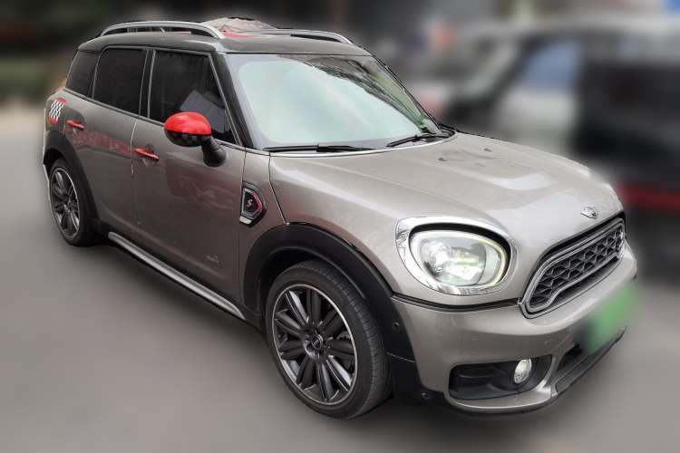 Used MINI Countryman 2017 2.0T COOPER S ALL4 Traveler Front Right 45 Deg
