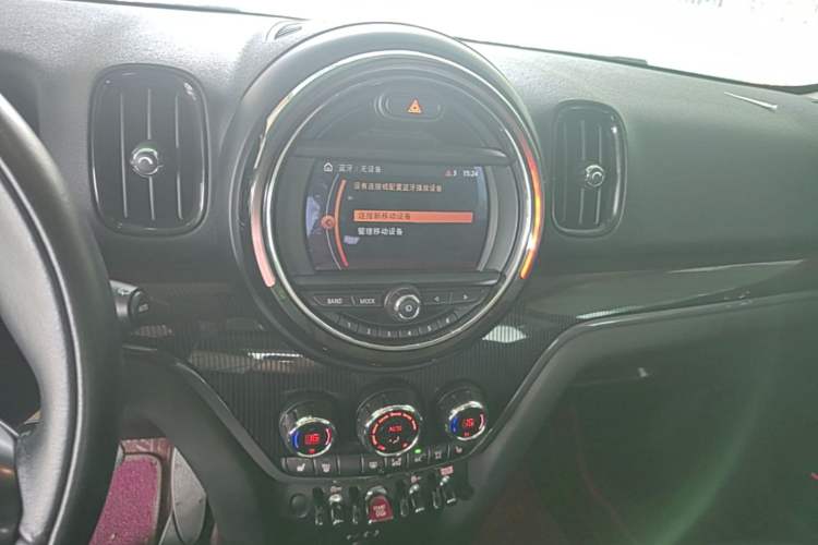 Used MINI Countryman 2017 1.5T COOPER ALL4 Traveler Audio And AC Panel