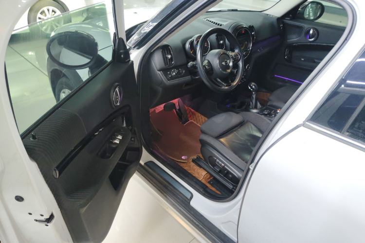 Used MINI Countryman 2017 1.5T COOPER ALL4 Traveler Driver Seat
