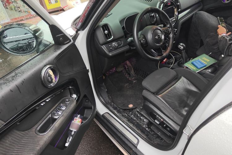 Used MINI Countryman 2017 1.5T COOPER ALL4 Traveler Driver Seat
