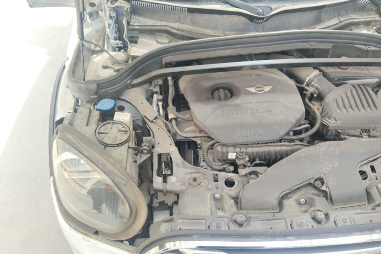 Used MINI Countryman 2017 1.5T COOPER Engine Bay Right