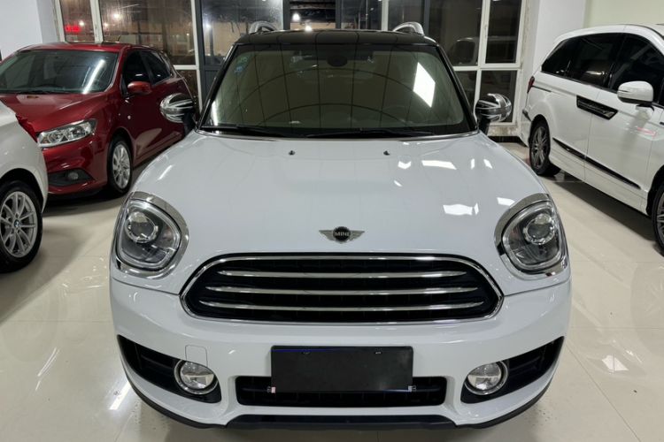 Used MINI Countryman 2017 1.5T COOPER ALL4 Traveler Exterior 1